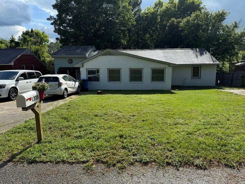 Building Photo - 1730 Wellons Dr