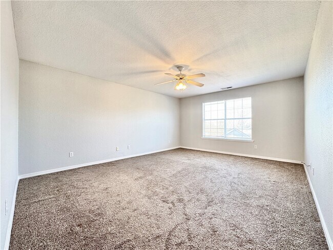 Building Photo - 1837 Pointer Ln