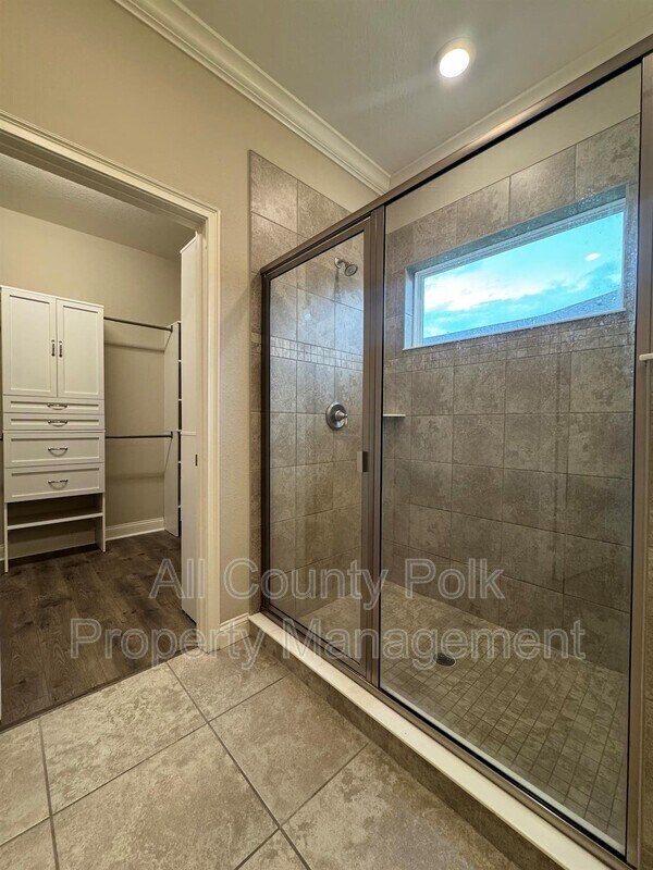 Building Photo - 272 Walkers Point Dr
