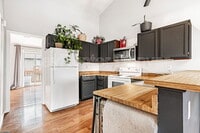 Building Photo - 17315 E Rice Cir
