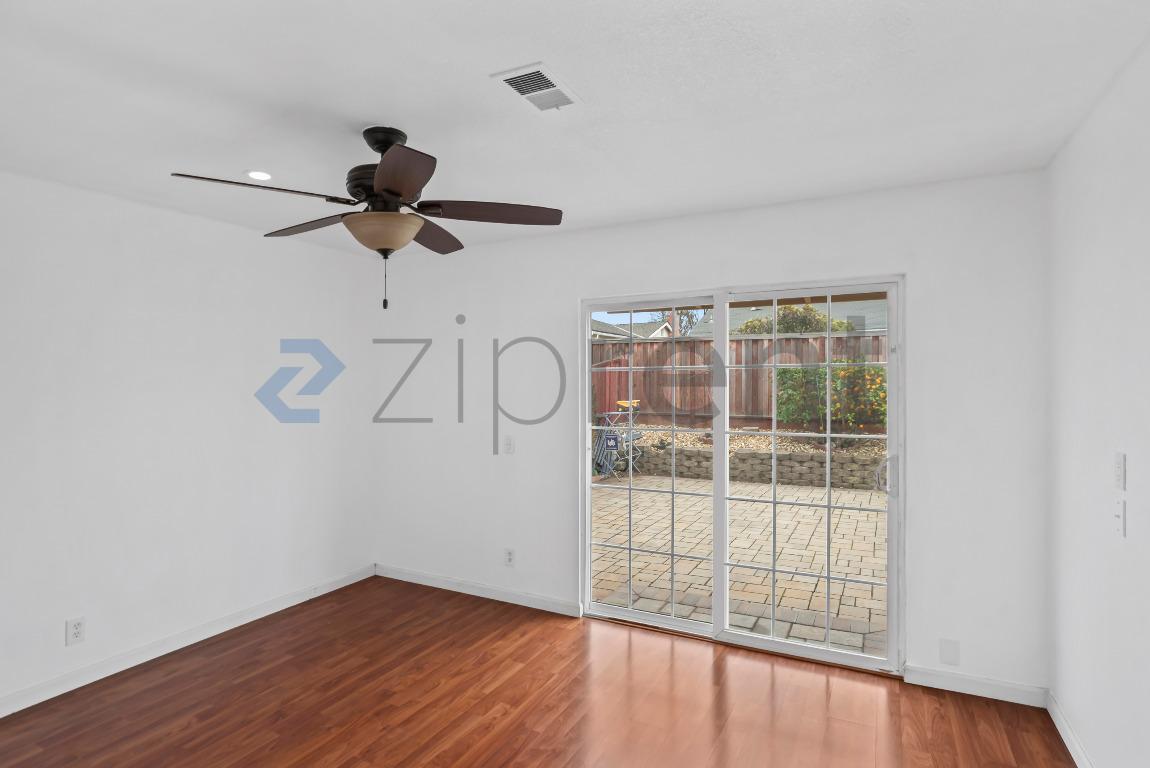 Building Photo - 3350 Denton Way