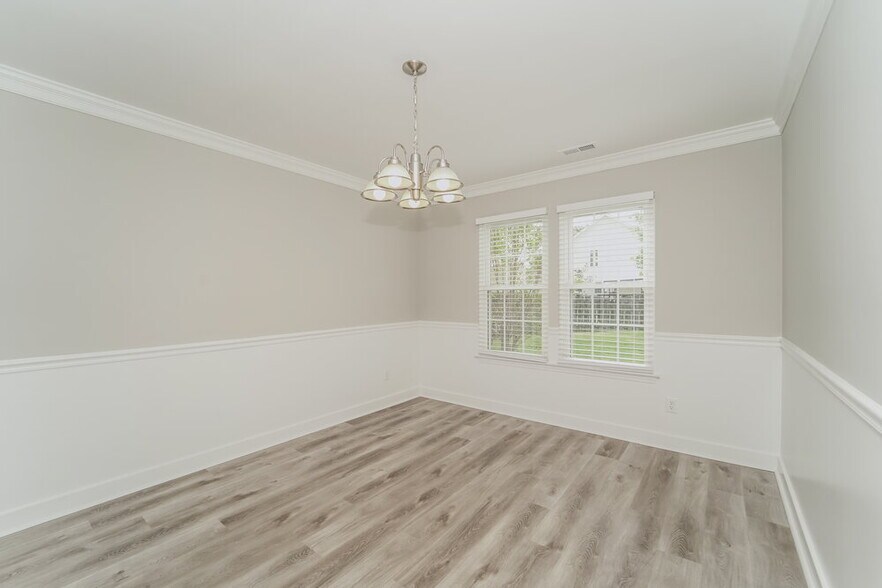 Building Photo - 3612 Denise Dr