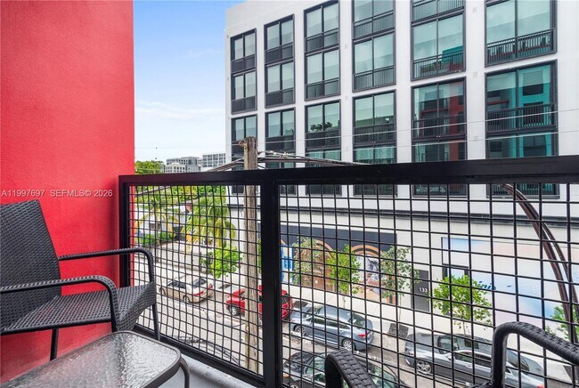 Building Photo - 136 NW 26th St