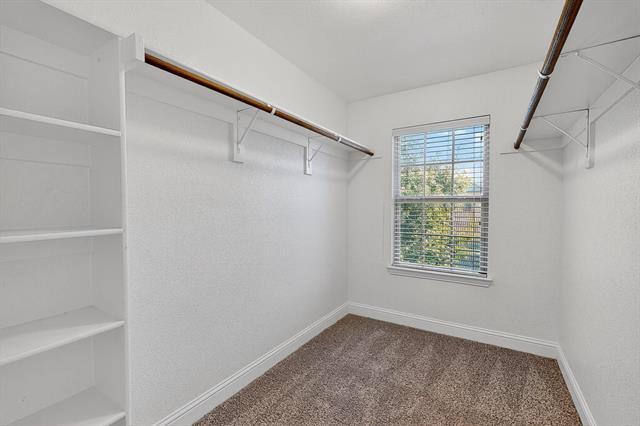 Building Photo - 2584 Jackson Dr