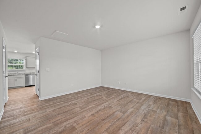 Building Photo - 4109 Laurel Rdg Dr