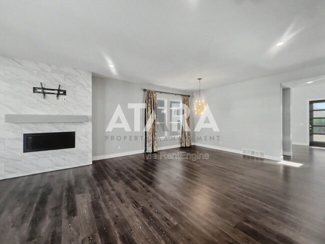 Building Photo - 9167 S Galette Ln