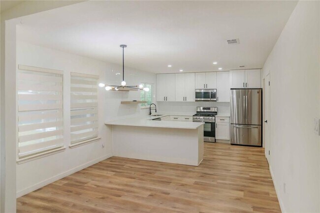 Building Photo - 11219 Slippery Elm Trail