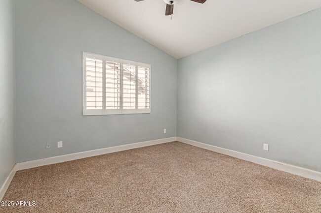 Building Photo - 4308 E Rock Wren Rd