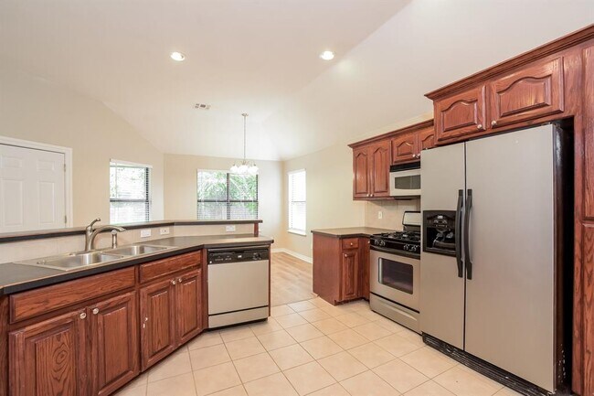 Building Photo - 4517 Katie Ridge Dr