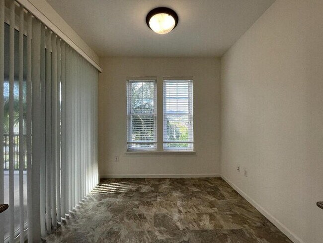 Building Photo - COLONY at PENINSULA 3/2/2 central AC, C-fa...