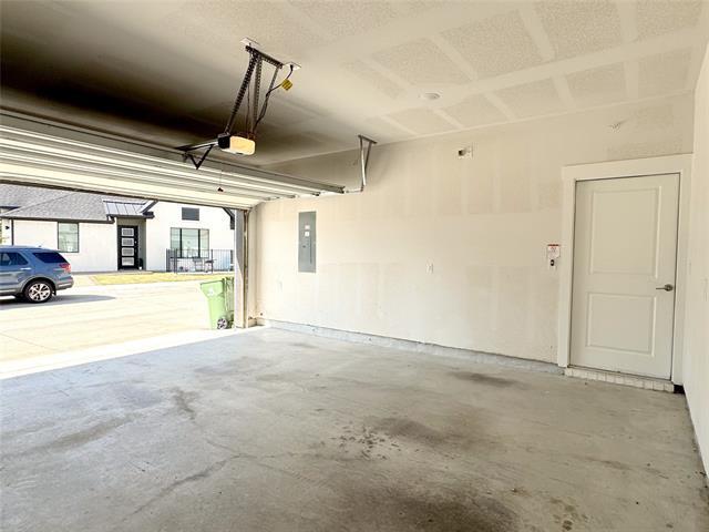Building Photo - 3180 Misty Forest Way