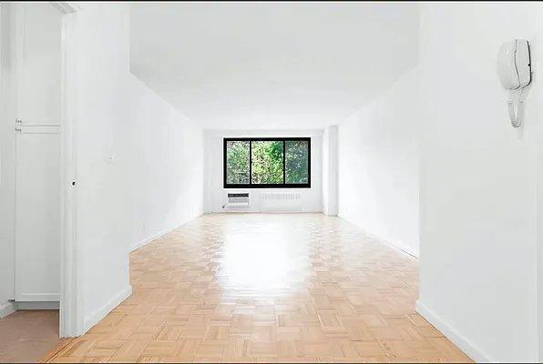 Building Photo - 1 bedroom in Bronx NY 10468