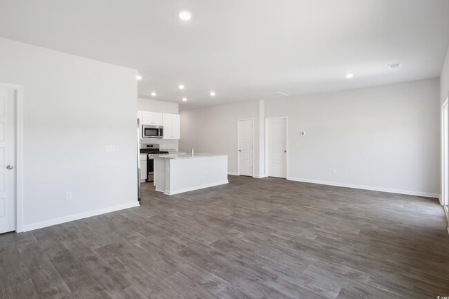 Building Photo - 1019 Canter Dr