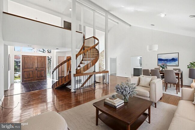 Building Photo - 1 Springer Ct