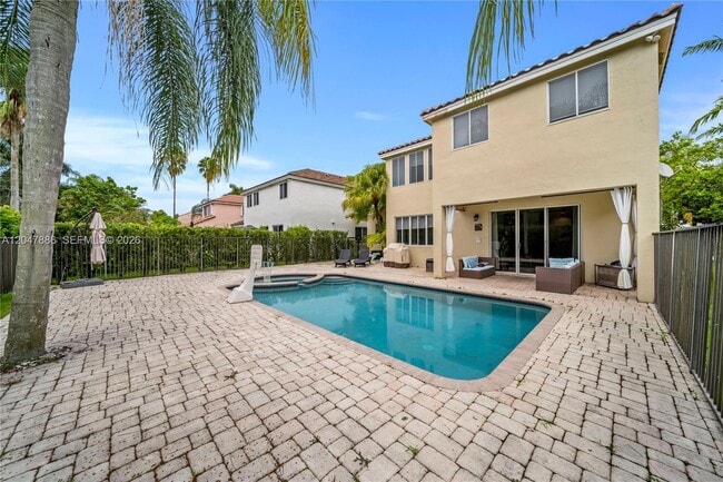 Building Photo - 1115 Camellia Cir