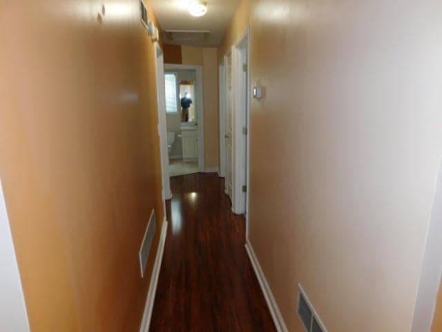 Building Photo - 4910 Baker Ridge Pl