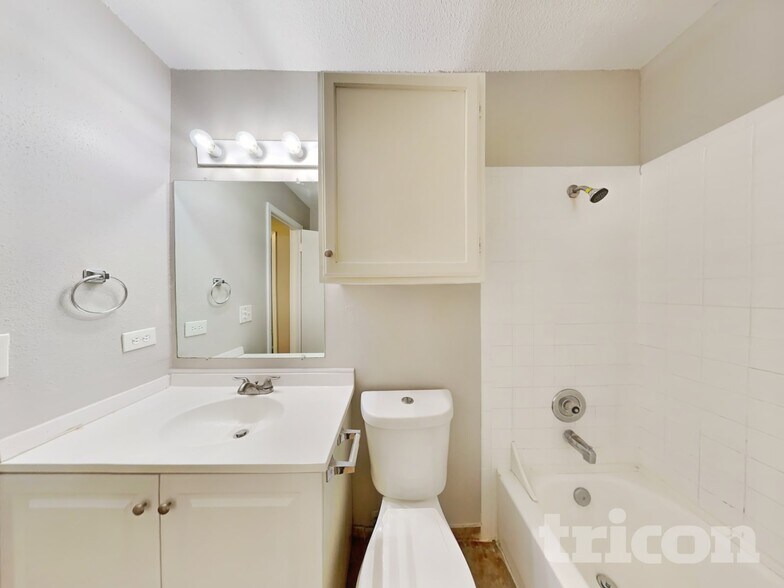 Building Photo - 7150 Elk Trail