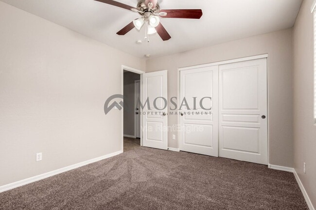 Building Photo - 3468 E Crescent Way