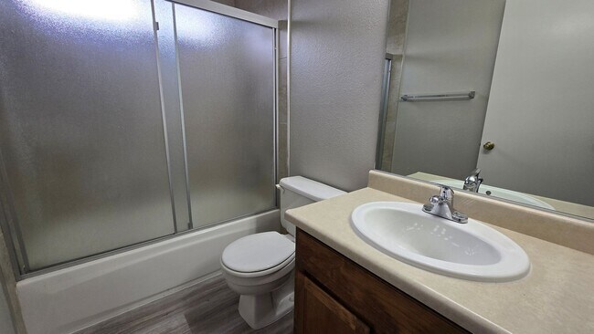 Building Photo - Wonderfully Charming NW Reno Home – Move-In Ready!