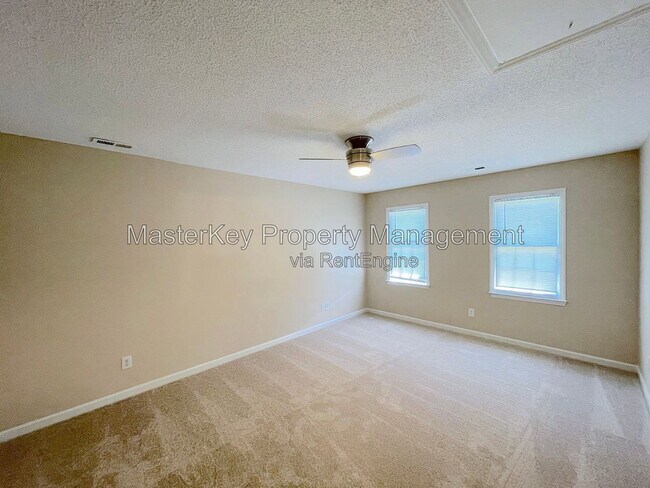 Building Photo - 6320 Dry Fork Ln