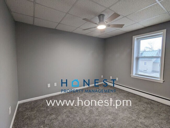 Building Photo - 73 Kennedy Memorial Dr