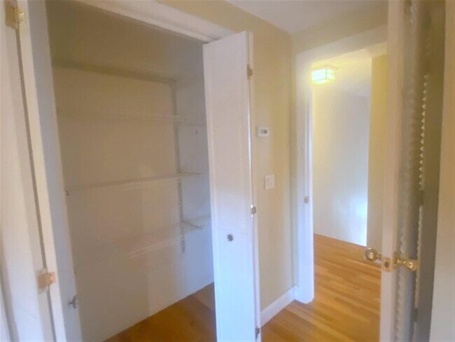 Building Photo - 96 North St