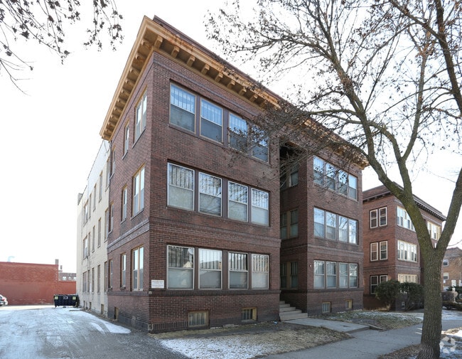 Building Photo - 1937 Aldrich Ave S