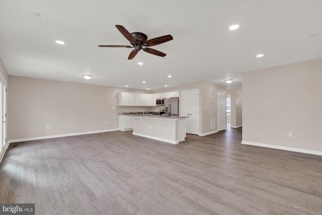 Building Photo - 13906 Patriot Way