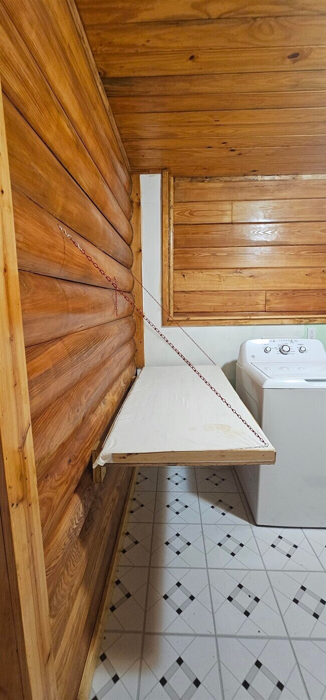 Building Photo - 181 State Rd S-1911-92