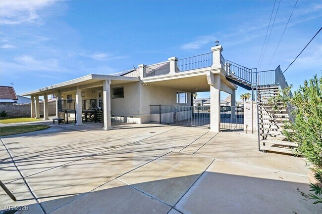 Building Photo - 391 E Kimberly Dr