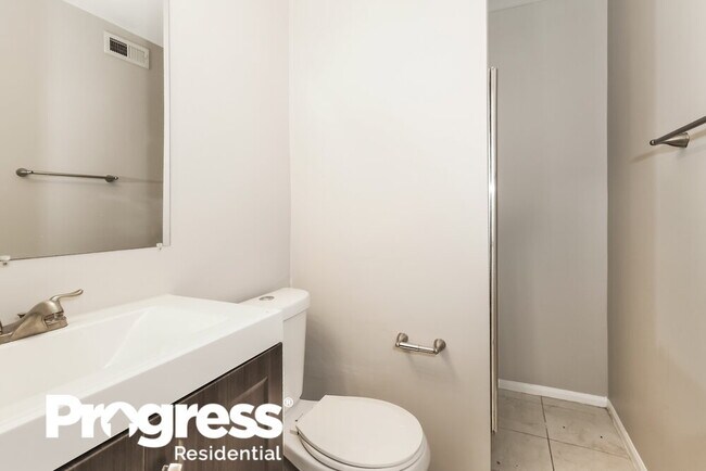 Building Photo - 4712 Dohn Rd