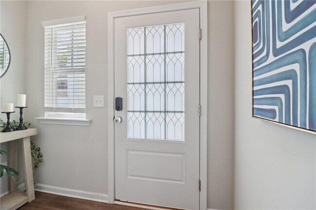 Building Photo - 3890 Clarington Dr