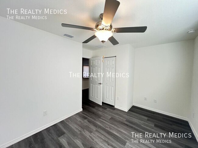 Building Photo - 297 Malauka Loop