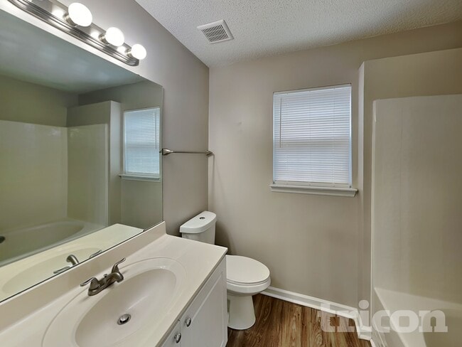 Building Photo - 12524 Cumberland Crest Dr