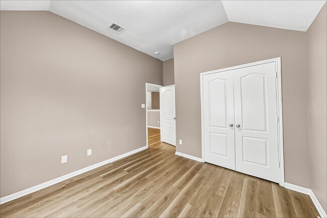 Building Photo - 2012 Haven Springs Ln