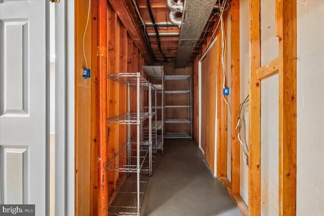 Building Photo - 1710 Chesterford Way