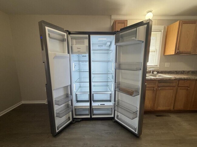 Building Photo - 150 Nature's Own Rd