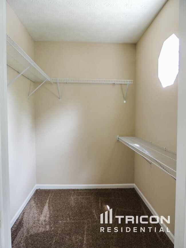 Building Photo - 5516 Marbut Forest Ct