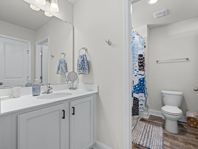 Building Photo - Mimosa Bay Beauty