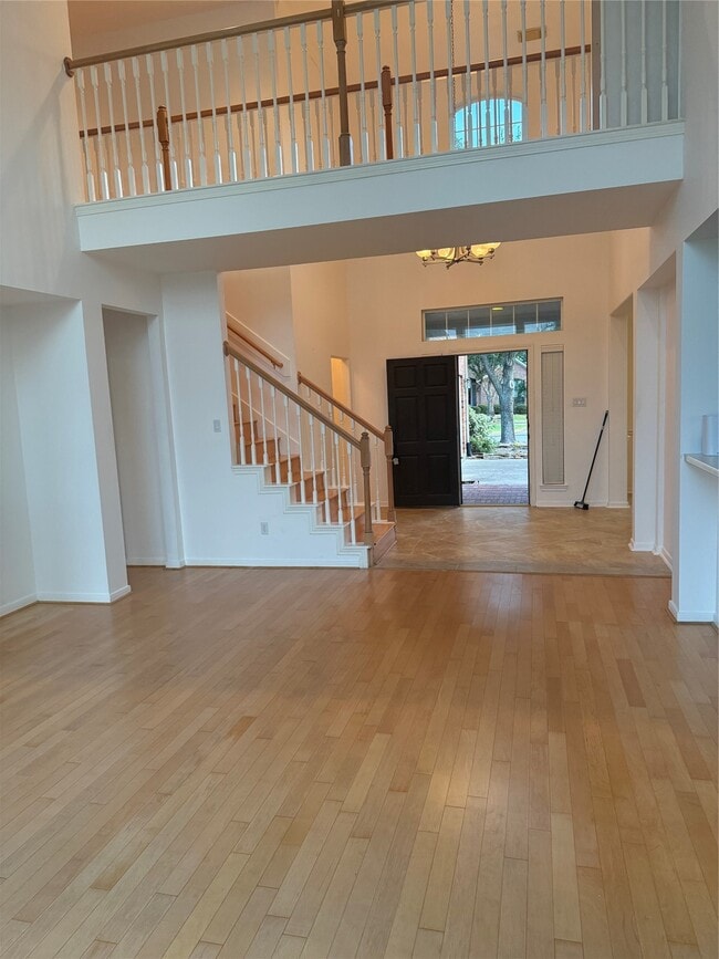 Building Photo - 12022 Miramar Shores Dr