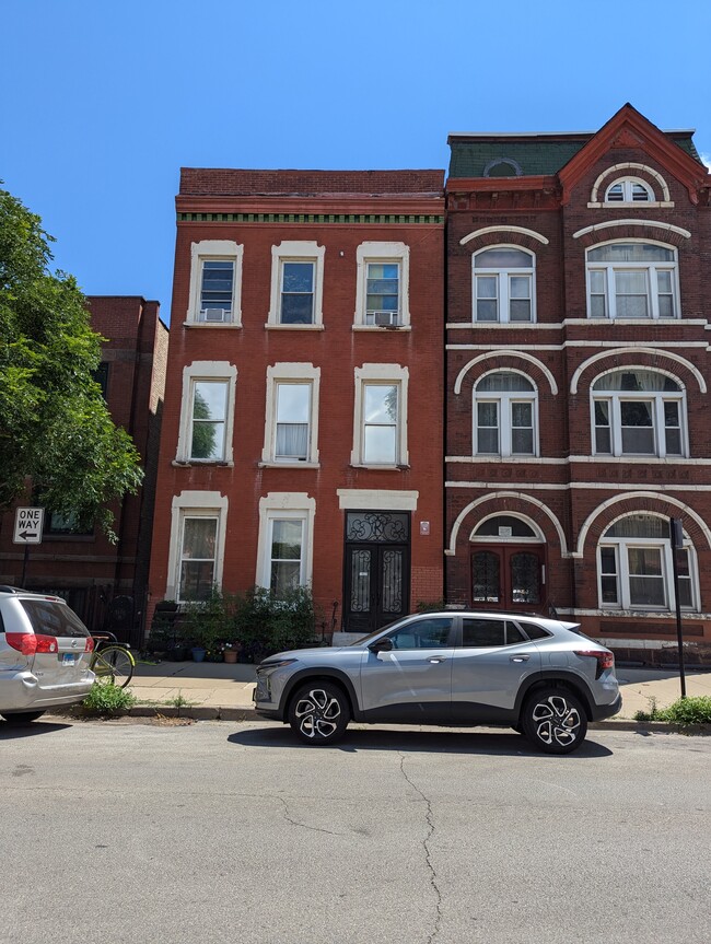 Building Photo - 1923 S Peoria St