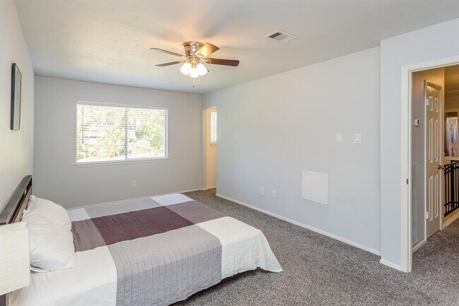 Building Photo - 44 S Waxberry Rd