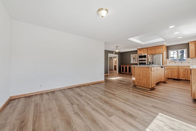 Building Photo - 14352 New Jersey Ave