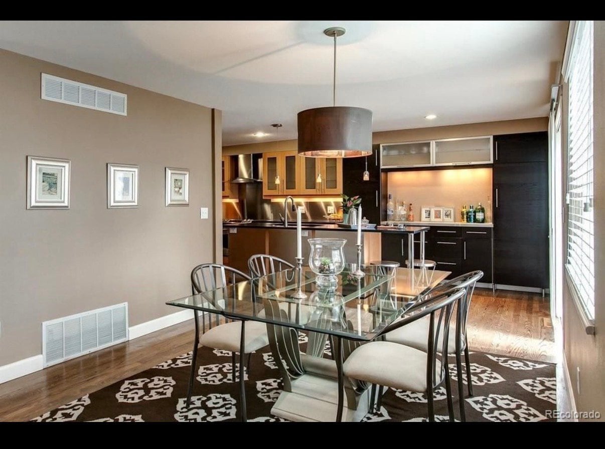 Building Photo - 5560 S Lansing Way