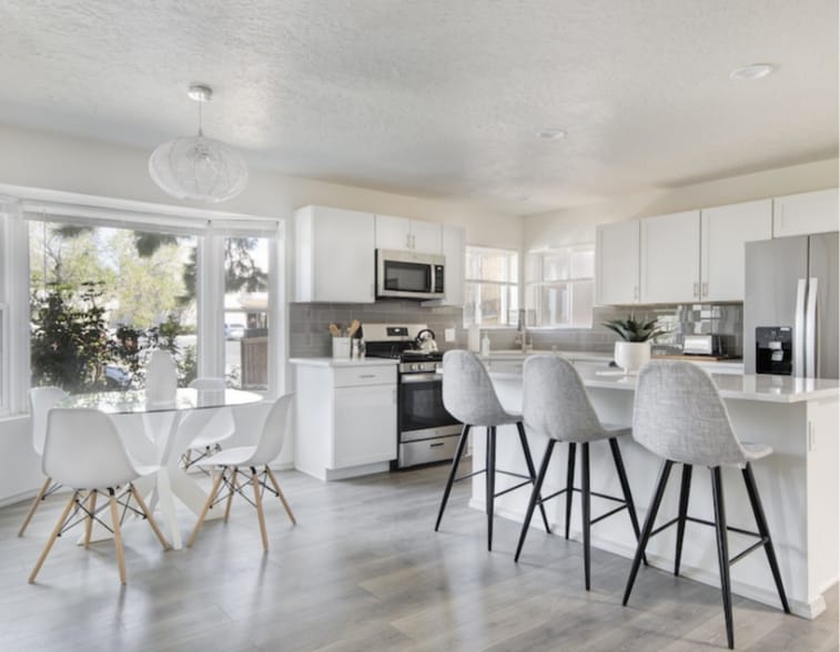 Building Photo - 9620 San Gabriel Rd NE