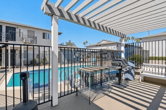 Building Photo - Terre at Oak
