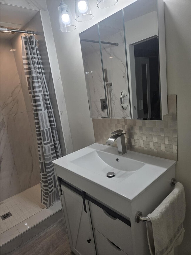 Building Photo - 2321 SW 87th Terrace