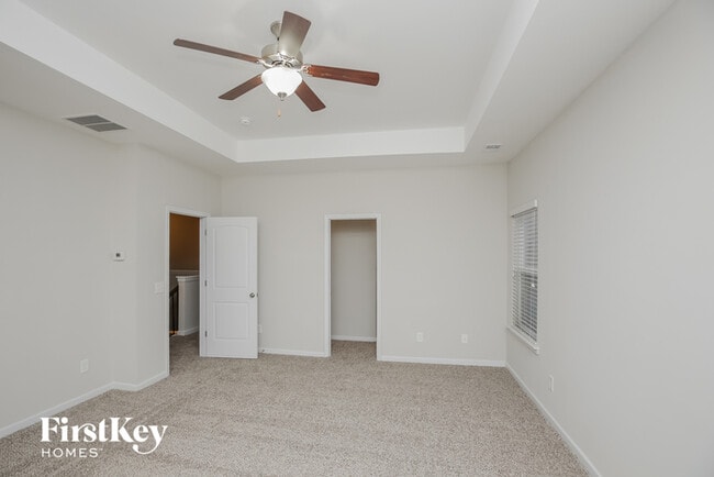 Building Photo - 388 Berkleigh Trails Dr