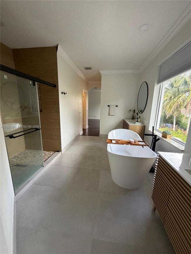 Building Photo - 1819 Mariners Ln