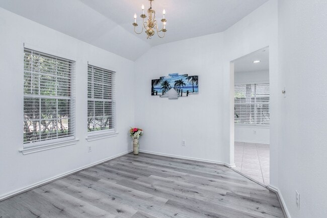 Building Photo - 34 Tallow Hill Pl